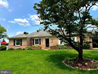 135 Forest Ave, Hershey, PA 17033