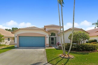 12 Lawrence Lake Dr, Boynton Beach, FL 33436