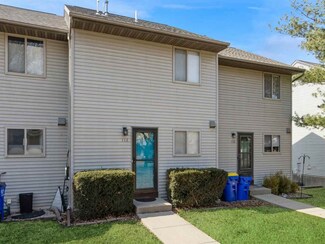 112 Northridge Dr, West Branch, IA 52358