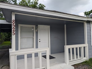 8525 Spaulding St, Houston, TX 77016