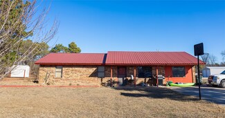 223 Sandy Ln, Ardmore, OK 73401