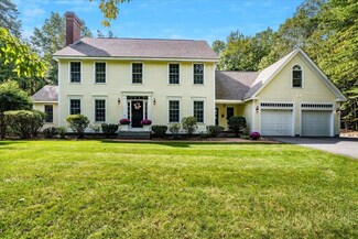 24 Rosewell Rd, Bedford, NH 03110