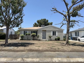 113 Griffiths St, Bakersfield, CA 93309
