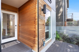 115 27th Ave E Unit D, Seattle, WA 98112