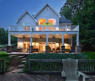 978 Island Creek Dr Unit 114, Troy, NC 27371
