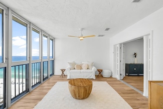 5801 Thomas Dr Unit 1414, Panama City Beach, FL 32408