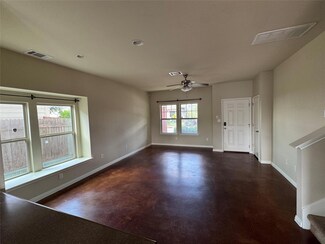 4503 Esper Ln Unit 302, Austin, TX 78725