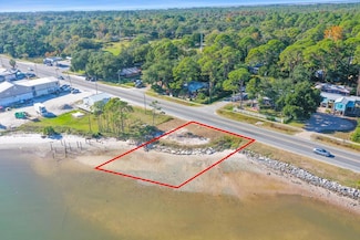 520 Us Highway 98, Eastpoint, FL 32328