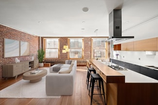111 Wooster St Unit 4B, New York, NY 10012