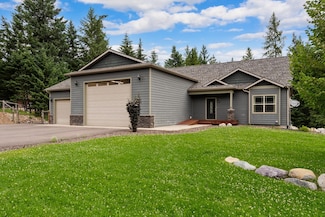 155 Mountain Timbers Dr, Columbia Falls, MT 59912