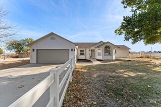 20092 Locust Hill Dr, Greenleaf, ID 83626