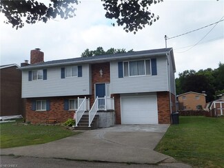 264 Greenwood Dr, Williamstown, WV 26187