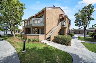 3501 W Greentree Cir Unit F, Anaheim, CA 92804