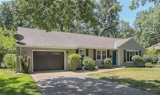 2545 W 89th St, Leawood, KS 66206