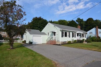 6 Cardinal Rd, Stoneham, MA 02180