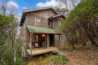 198 Hollow Log Trail, Ellijay, GA 30536