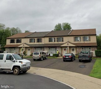2064 Jason Dr, Huntingdon Valley, PA 19006