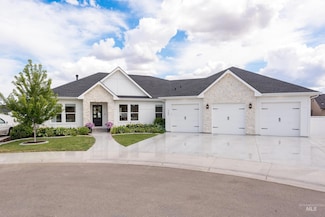 360 Syringa Springs Dr, Fruitland, ID 83619