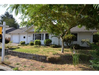 340 NE 19th St, Gresham, OR 97030