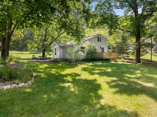 1449 Maxwell Rd, Petoskey, MI 49770