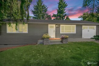 26616 NE Ring St, Duvall, WA 98019