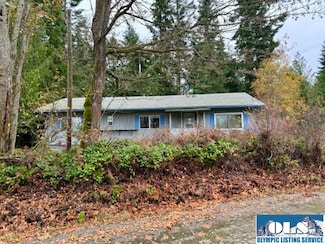 203 S Brook Ave, Port Angeles, WA 98362
