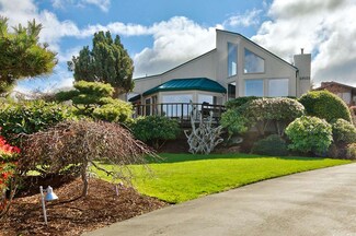 19021 Ocean Ave, Edmonds, WA 98020