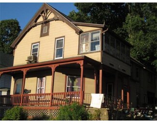 60 Windsor St, Worcester, MA 01605