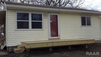 108 W 6th St, Delavan, IL 61734