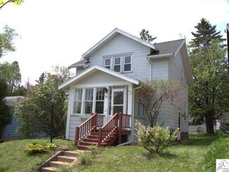1527 N 9th Ave E, Duluth, MN 55805