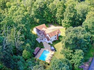 122 Brookfield Rd, Fiskdale, MA 01518