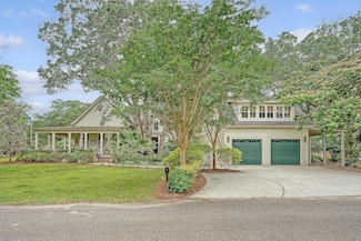 312 N Hobcaw Dr, Mount Pleasant, SC 29464