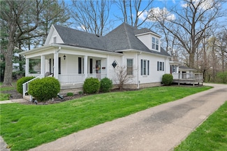 90 Archer Ave, Marshall, IL 62441