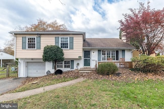 2017 Spring Mill Rd, Conshohocken, PA 19428