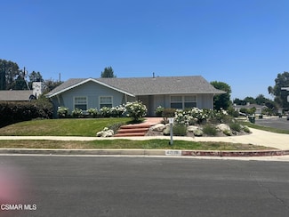 23939 Oxnard St, Woodland Hills, CA 91367