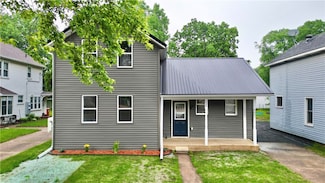 1226 Bellevue Ave, Eau Claire, WI 54703