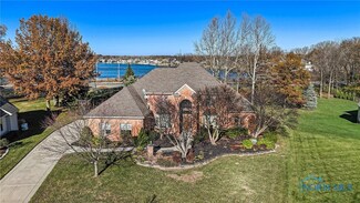 7920 Windsor Wood Ct, Maumee, OH 43537