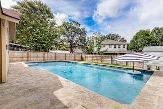 15234 Moonlit Grove, San Antonio, TX 78247