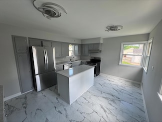 146 Dale St W, South Saint Paul, MN 55075