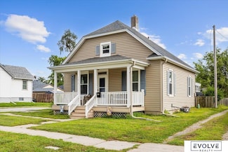 1017 17th Ave, Council Bluffs, IA 51501