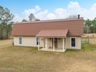 14708 Elwood Ln, Vancleave, MS 39565