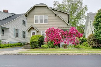 189 Gibbs Ave, Newport, RI 02840