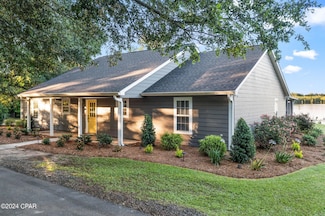 1133 Wiggler Ln, Bonifay, FL 32425