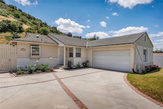 10022 Roscoe Blvd, Sun Valley, CA 91352
