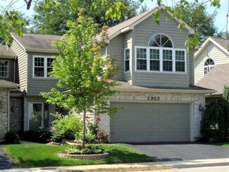 2202 Worthing Dr, Naperville, IL 60565