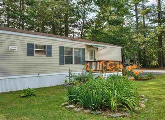 21 Colonial Village, Somersworth, NH 03878