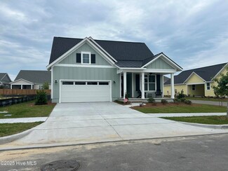 1300 Trisail Terrace, Wilmington, NC 28412