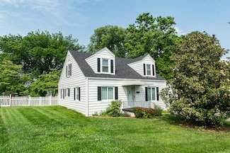 135 Rolling Acres Dr, Frankfort, KY 40601