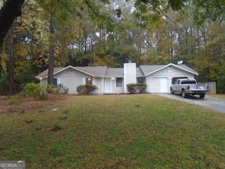 5013 Swindon Ct SW, Lilburn, GA 30047