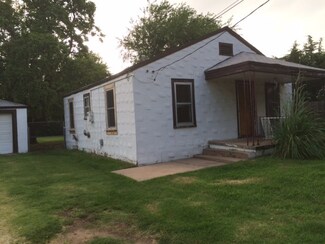 625 N Tracy St, Wichita, KS 67212
